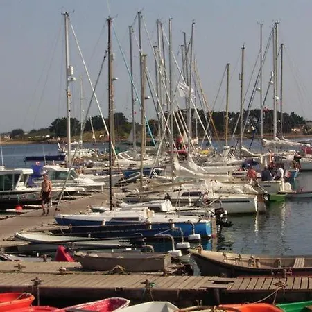Comfortable Near The Beach, * Landéda